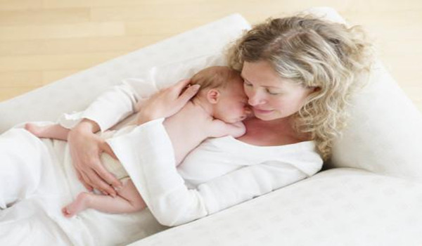 母婴护理前景 产后护理人员应具备的条件